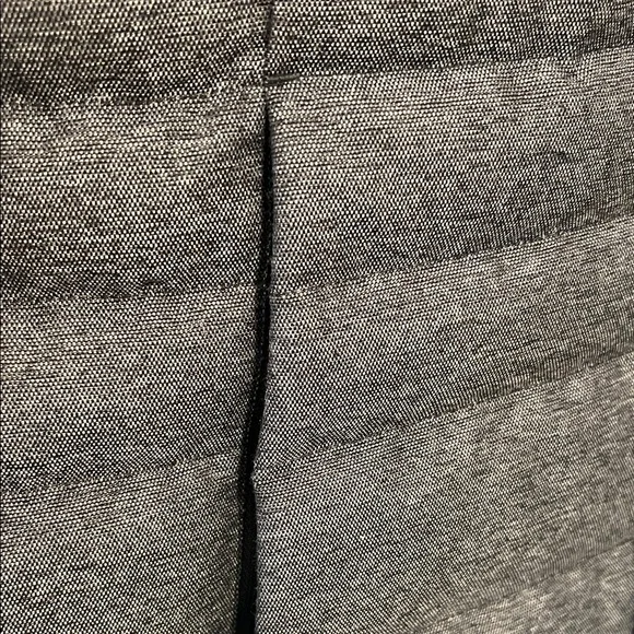 The North Face Black and Gray Puffer Jacket - Picture 10 of 10